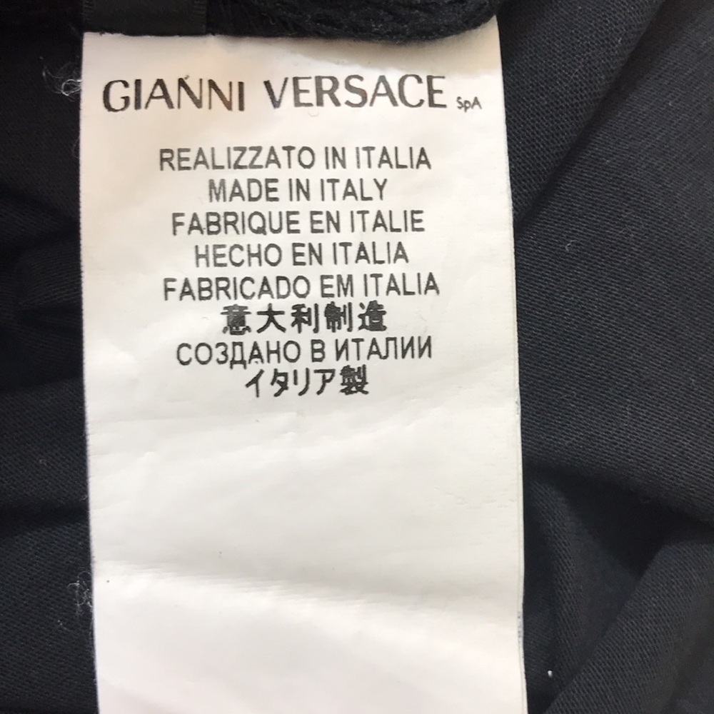 GIANNI VERSACE Black & Gold Beaded Medusa T-Shirt - Picture 7 of 9